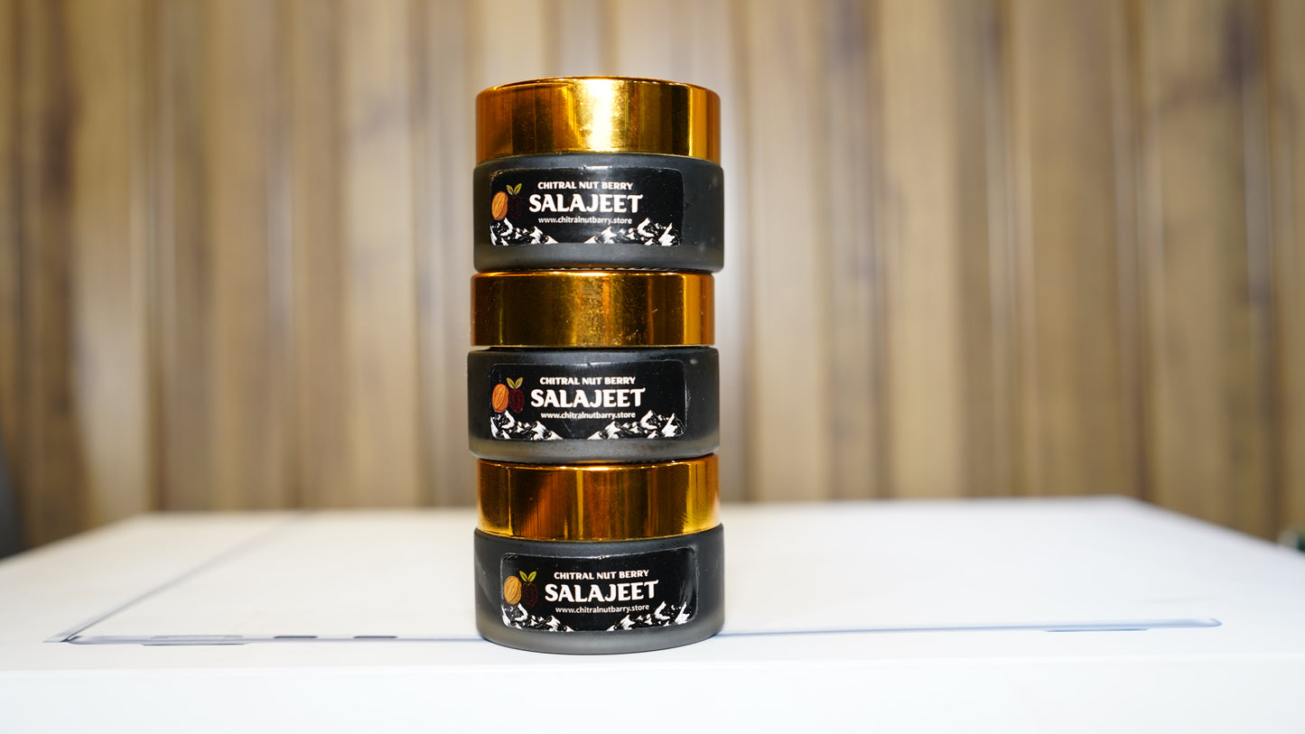 "Premium Himalayan Sallajeet – Organic Power for Mind & Body"